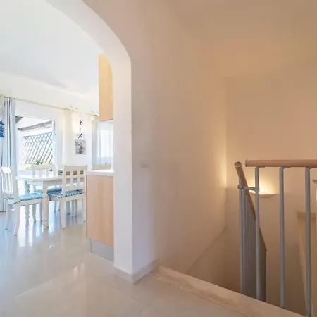 Casa vacanze -vista Mare E Piscina- Dimora Di Alta Classe Per 6 Liscia di Vacca